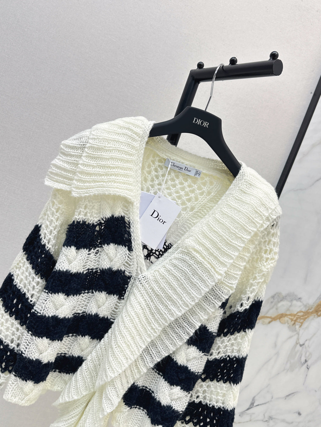D 25fw knitted sweater