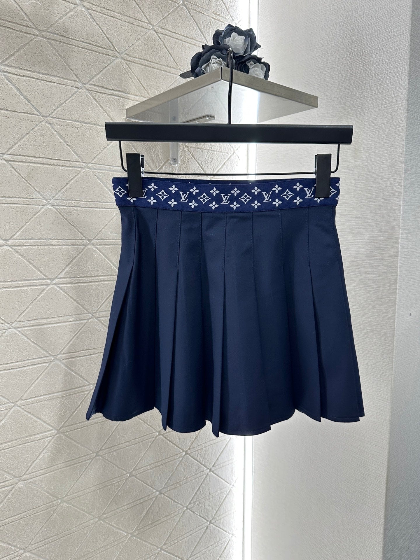 2025 New Arrivals Reversible Jacket and Skirt Set