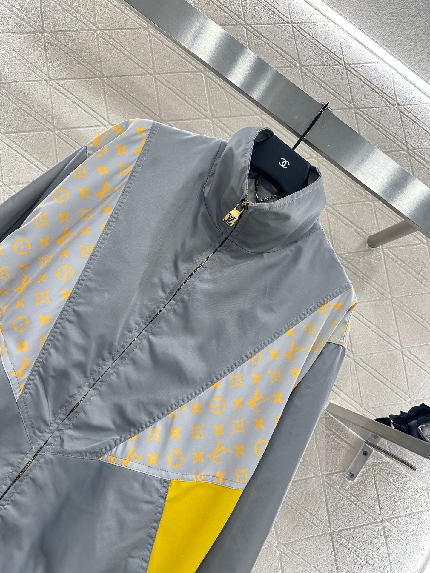 2025 New Arrival Hooded Jacket