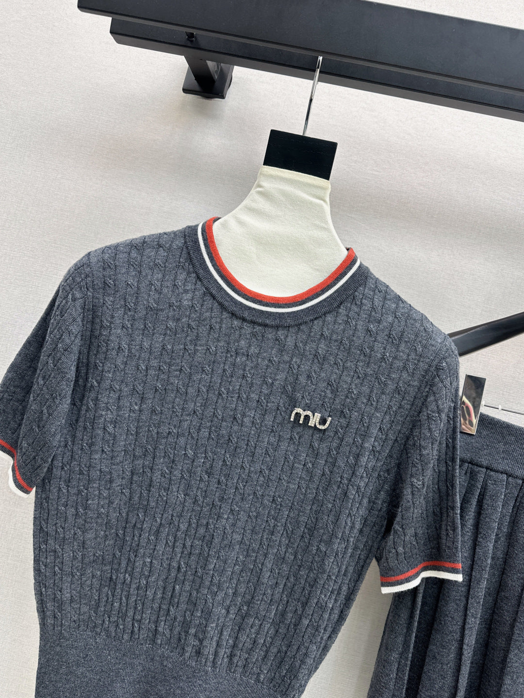25fw knitted suit