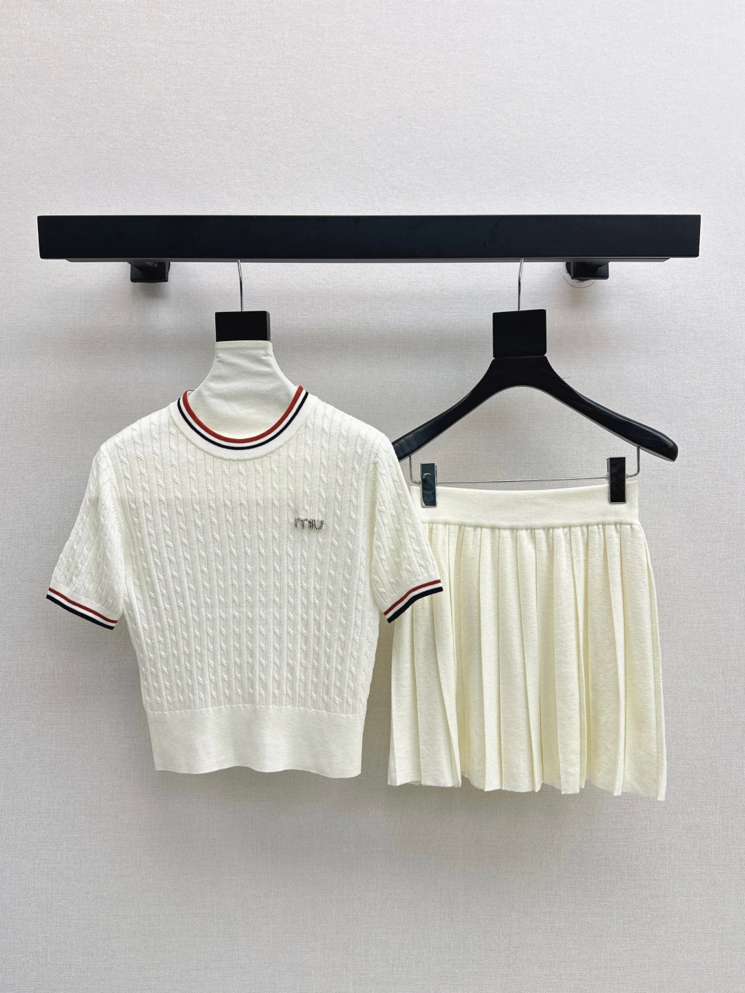 25fw knitted suit