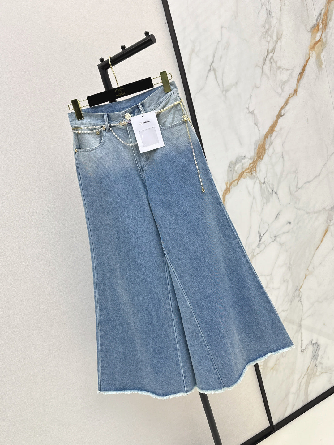 25fw flared jeans