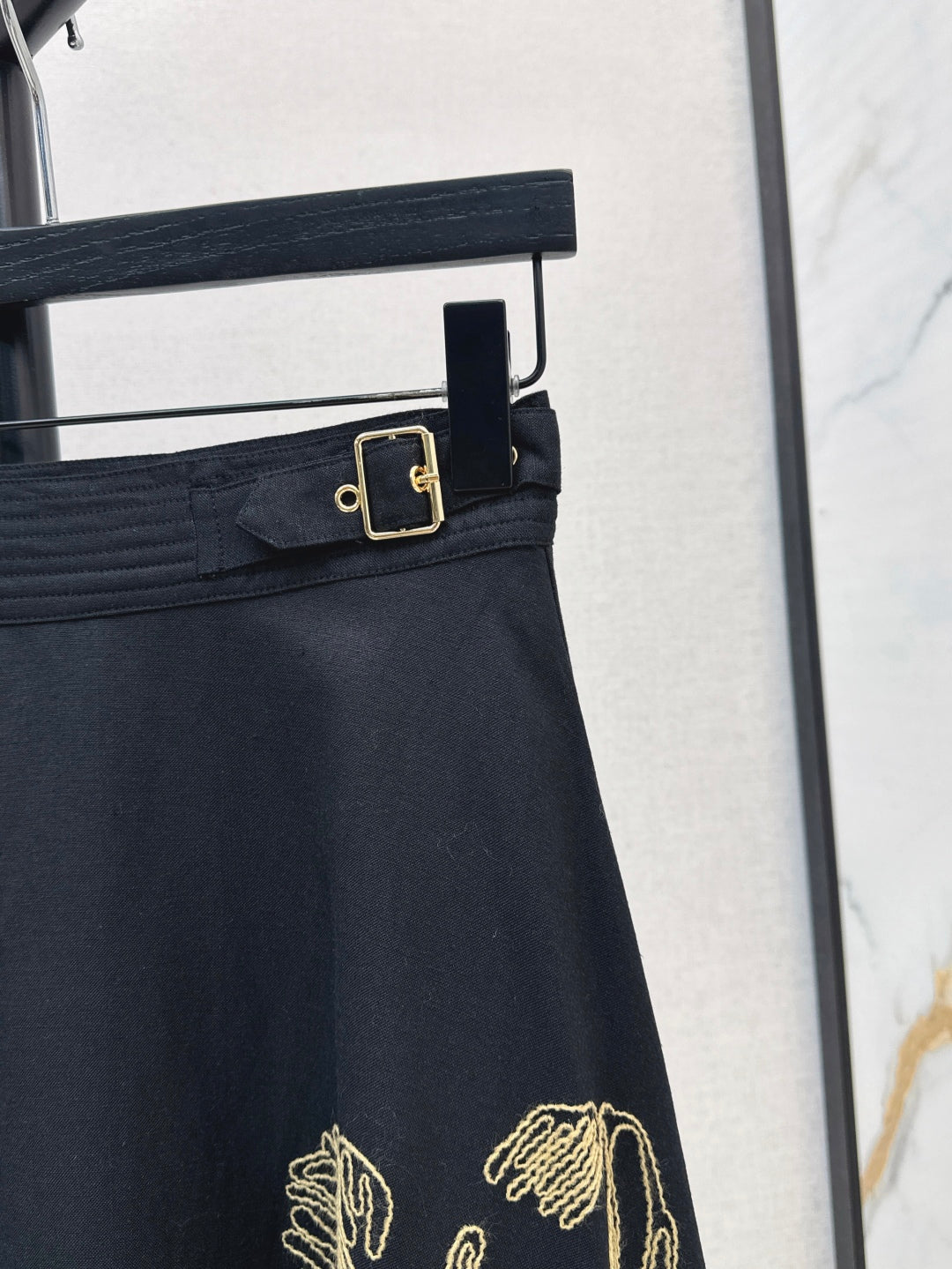25ss embroidered skirt