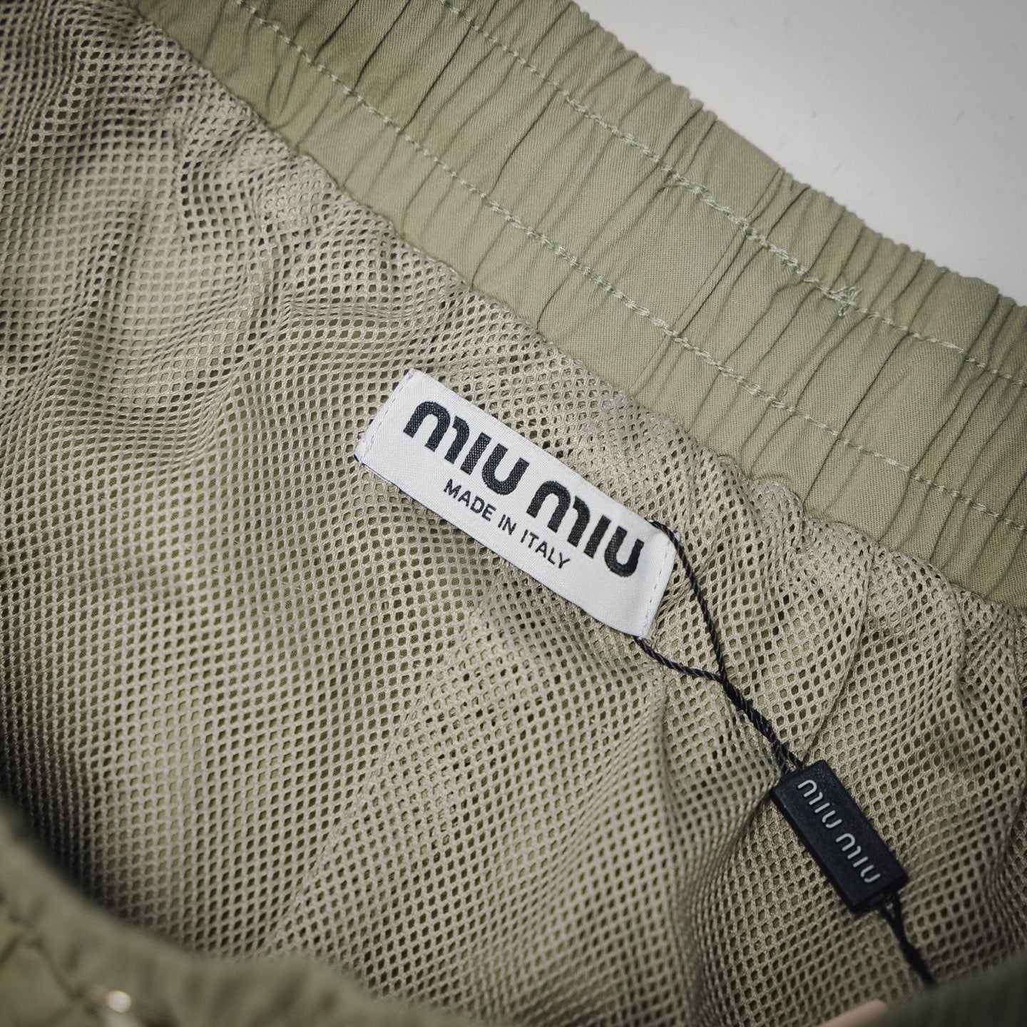 25ss embroidered short