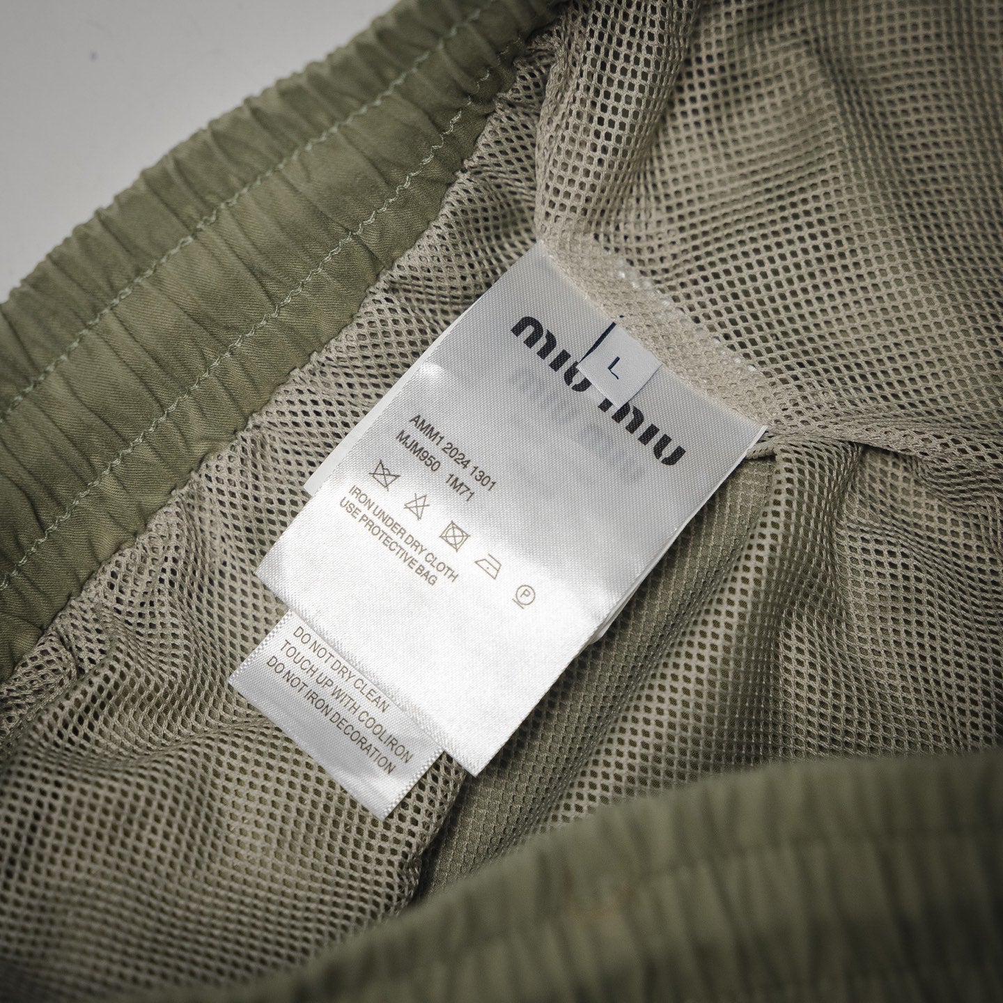 25ss embroidered short