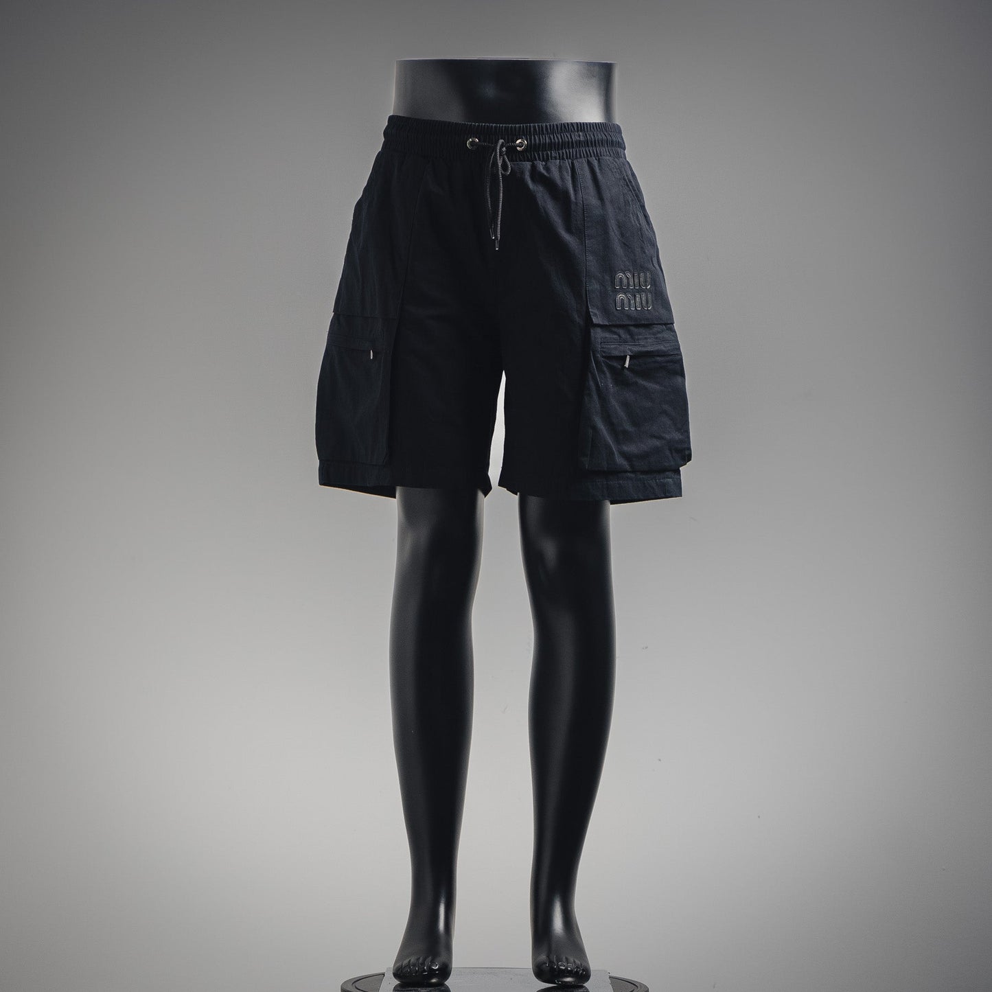 25ss embroidered short