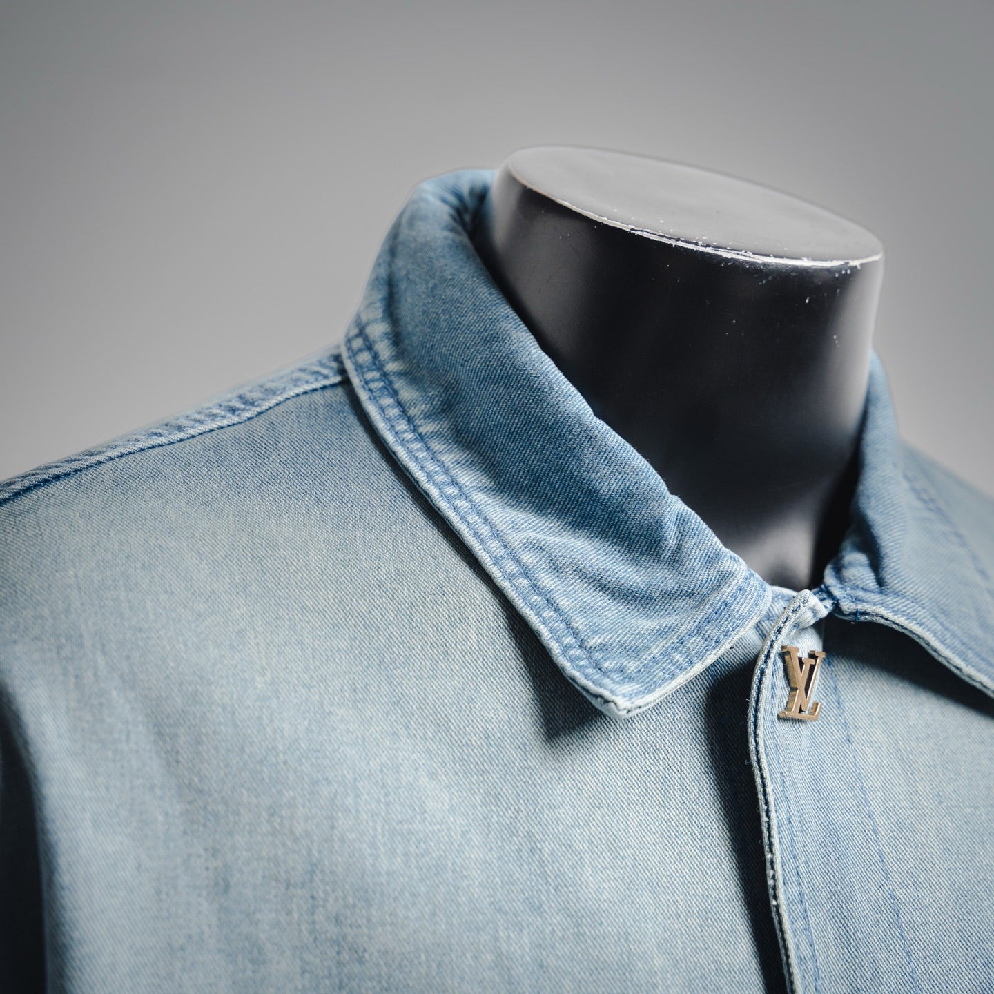 25ss embossed jacket