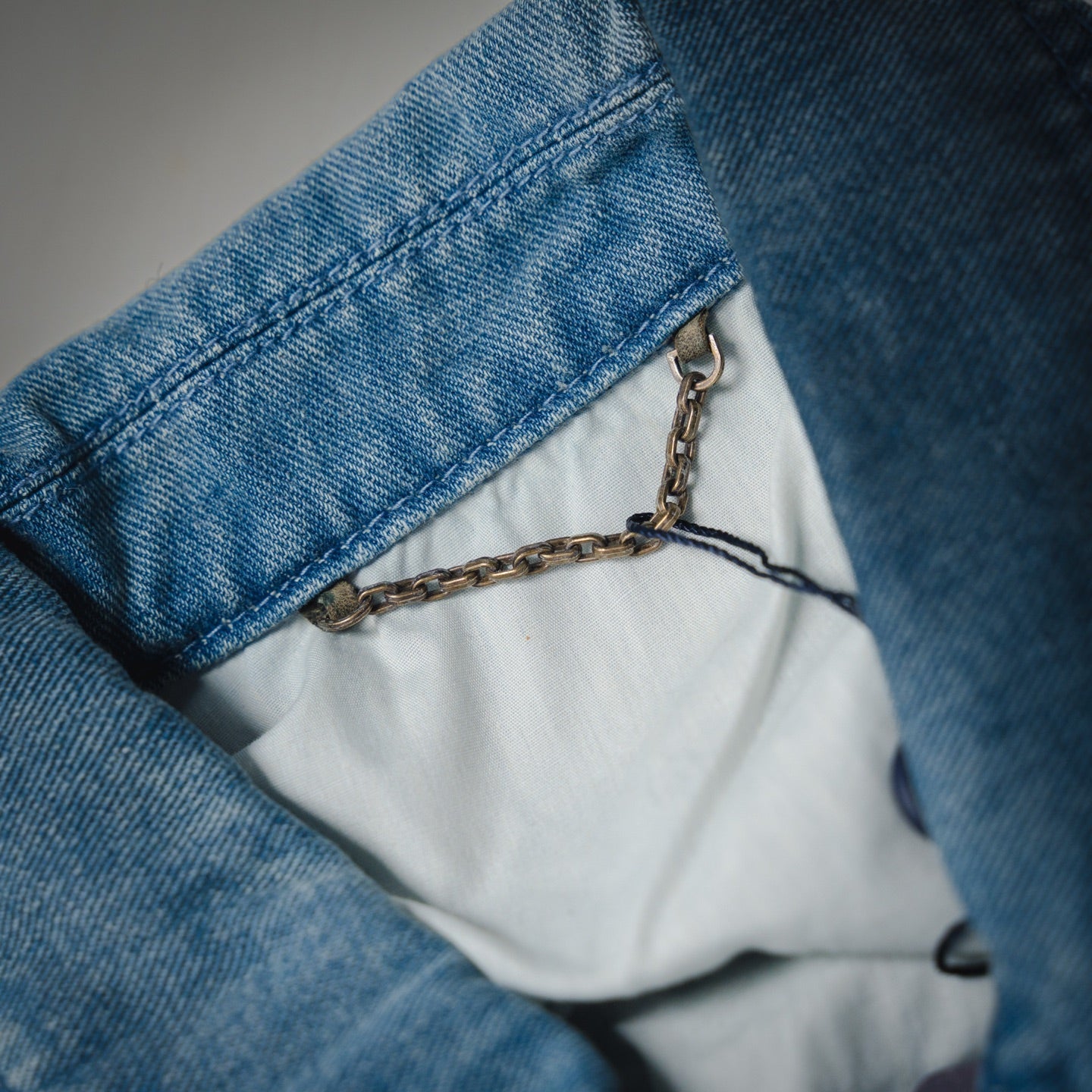 25ss embossed jacket