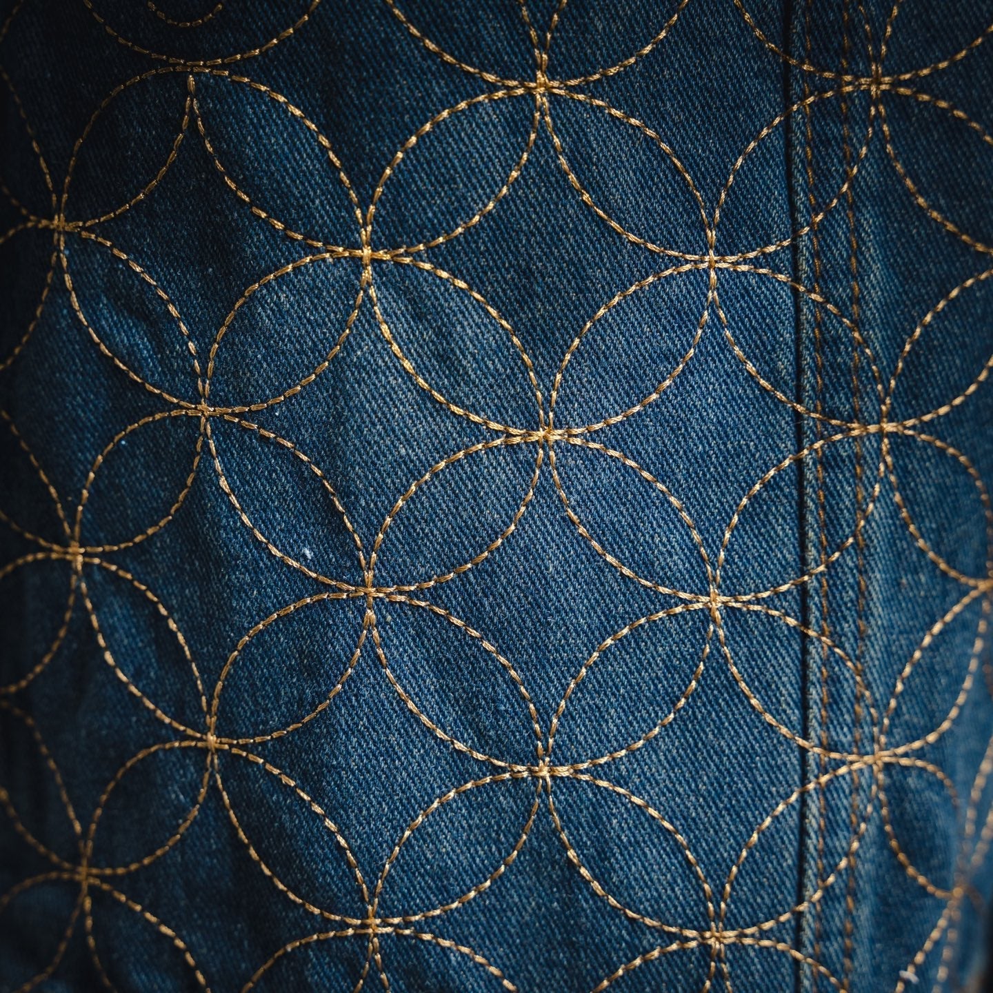 25fw embroidered jeans