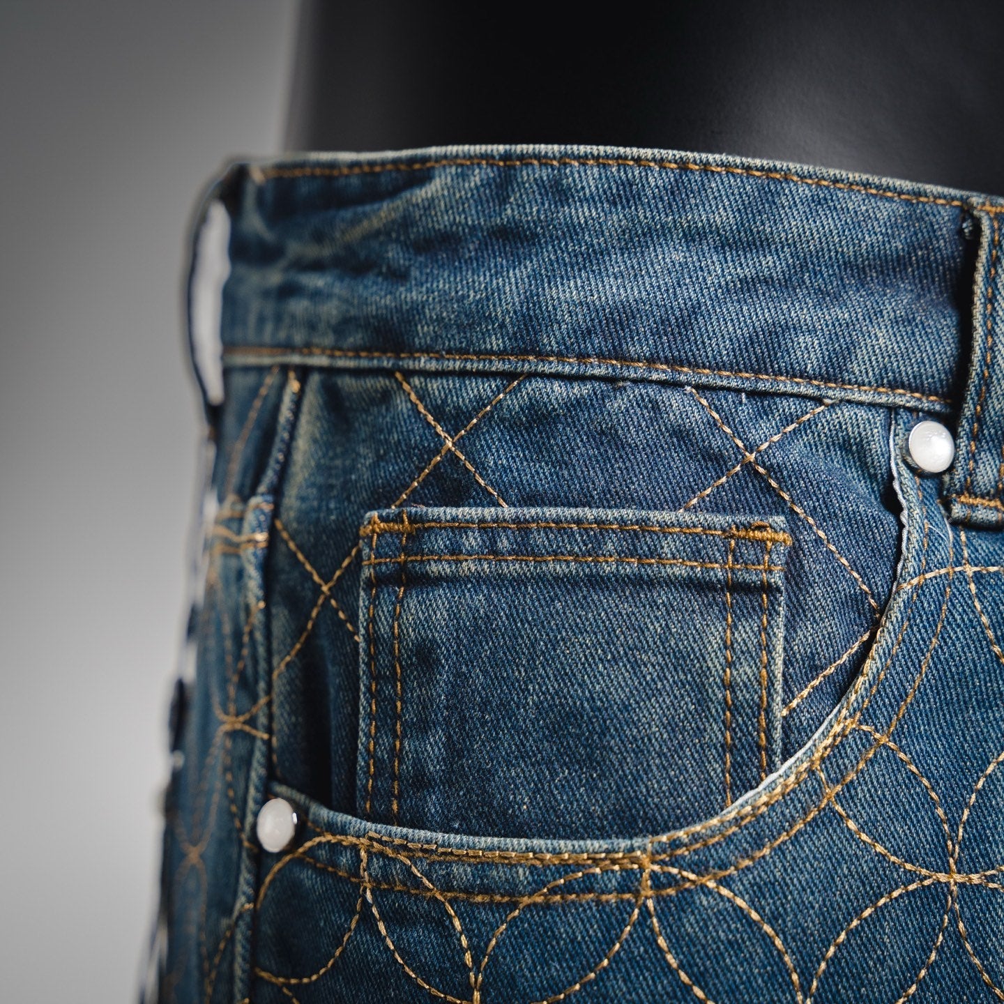 25fw embroidered jeans