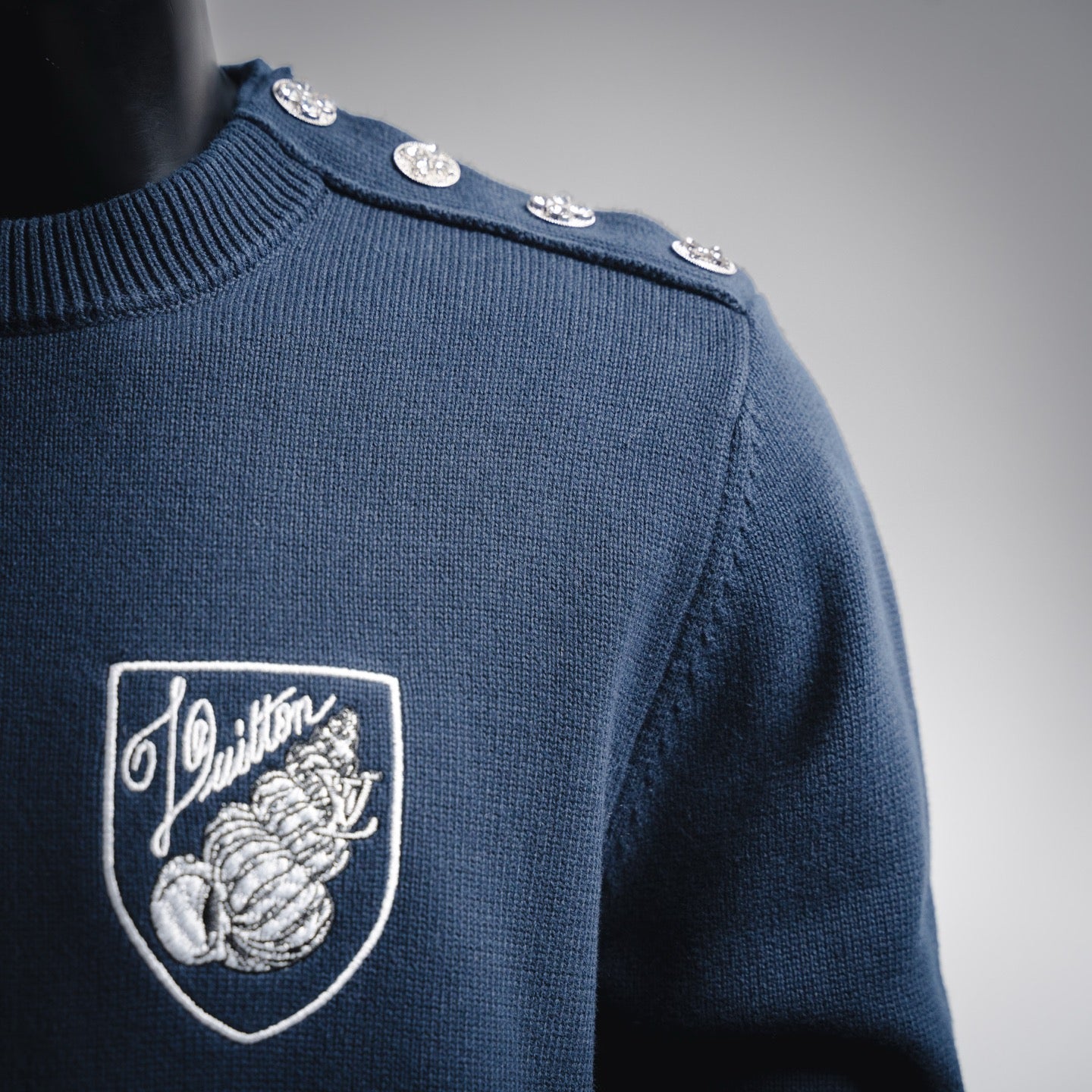 25fw embroidered sweater