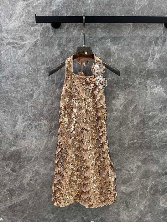 25 Light Luxury Sexy Gold Sequin Backless Dresses