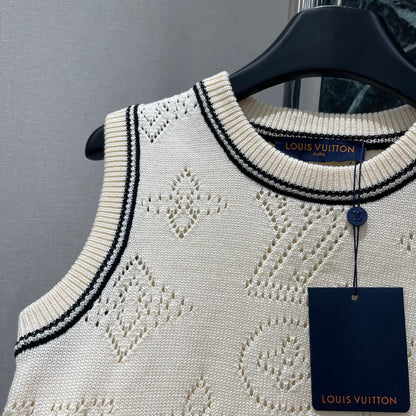 25ss Round neck knitted vest