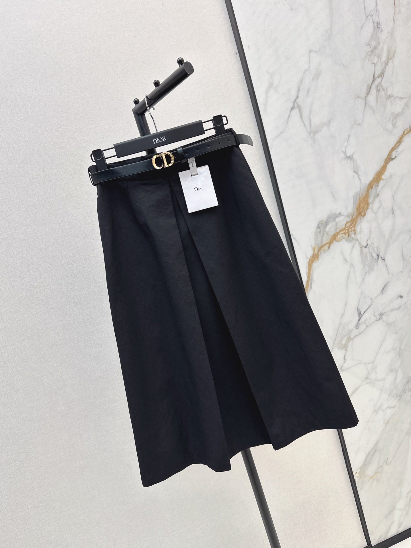 25SS Versatile black long skirt