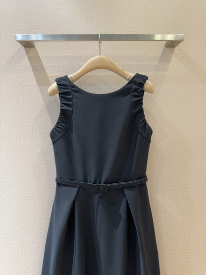 25 French Minimalist Ruffled Trim Sleeveless Dress