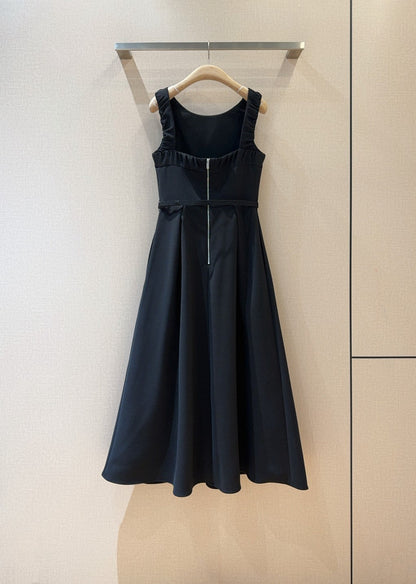 25 French Minimalist Ruffled Trim Sleeveless Dress