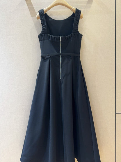 25 French Minimalist Ruffled Trim Sleeveless Dress