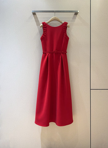 25 French Minimalist Ruffled Trim Sleeveless Dress