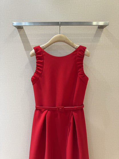 25 French Minimalist Ruffled Trim Sleeveless Dress