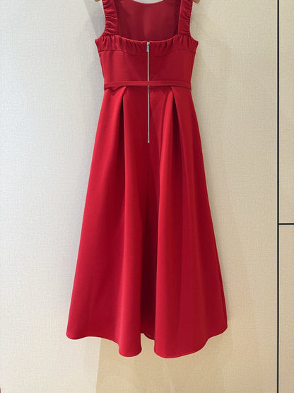 25 French Minimalist Ruffled Trim Sleeveless Dress