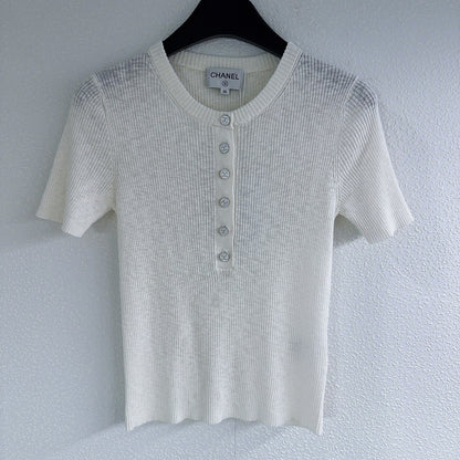 25 Crew neck logo button down short sleeve knit half cardigan