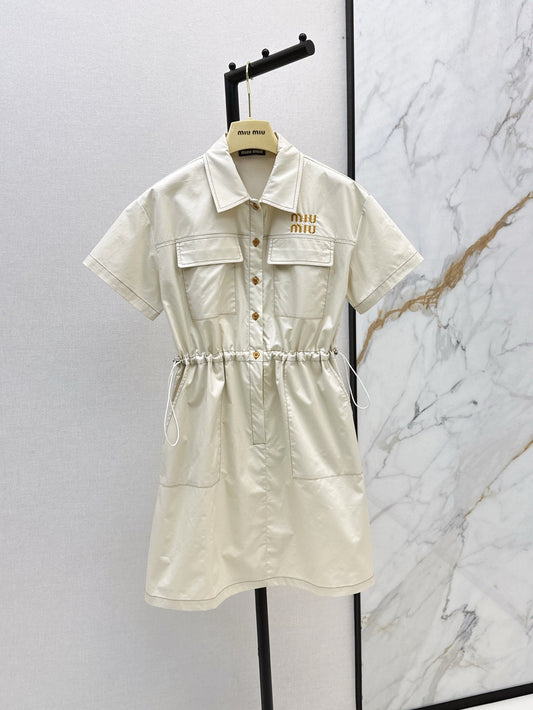 25 The latest workwear style double pocket dress for spring and summer