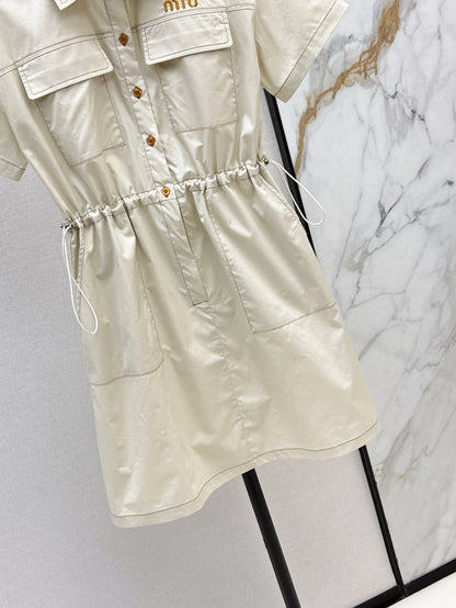 25 The latest workwear style double pocket dress for spring and summer