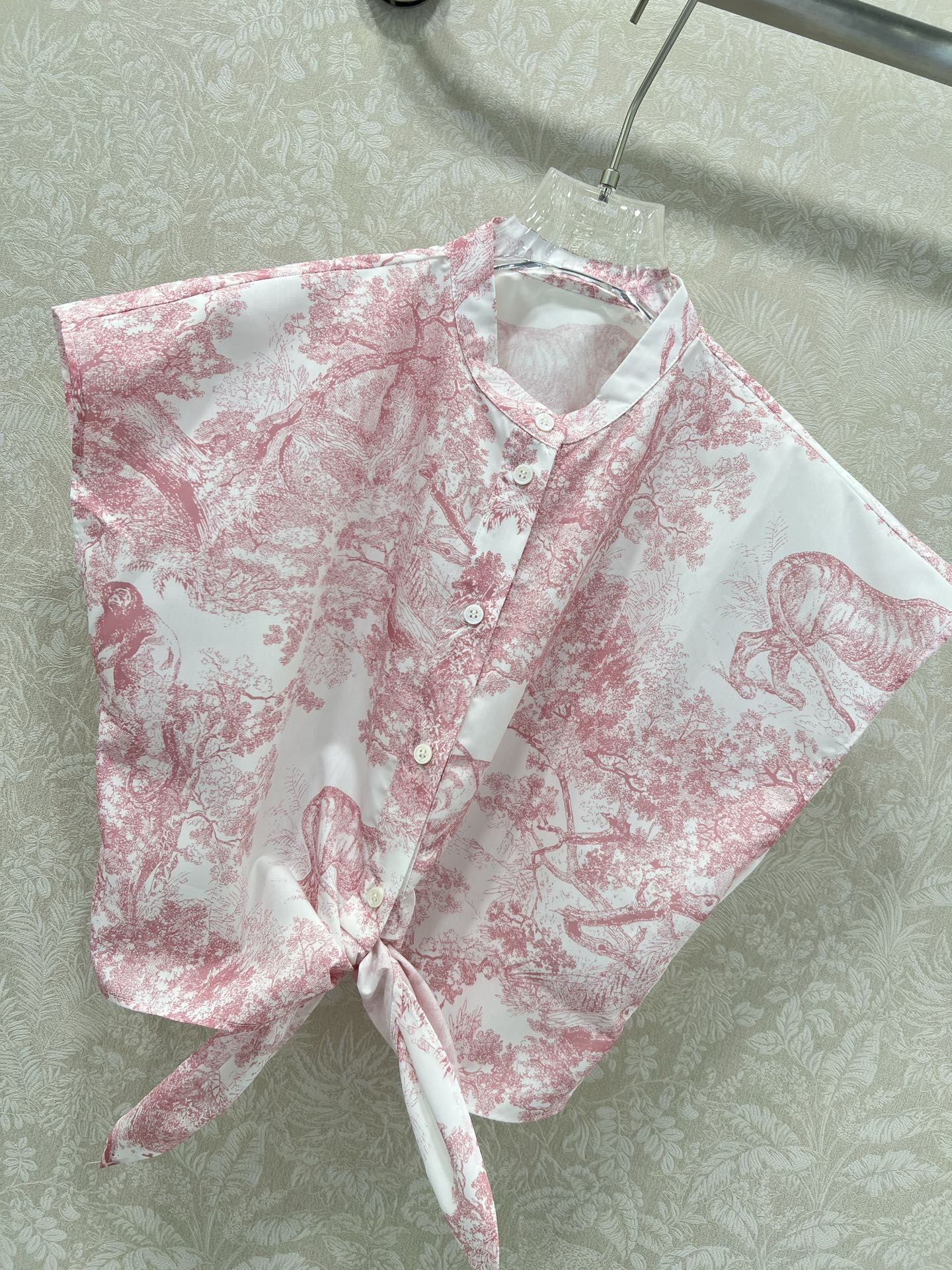 D 25 new jungle animal print Tie short shirt