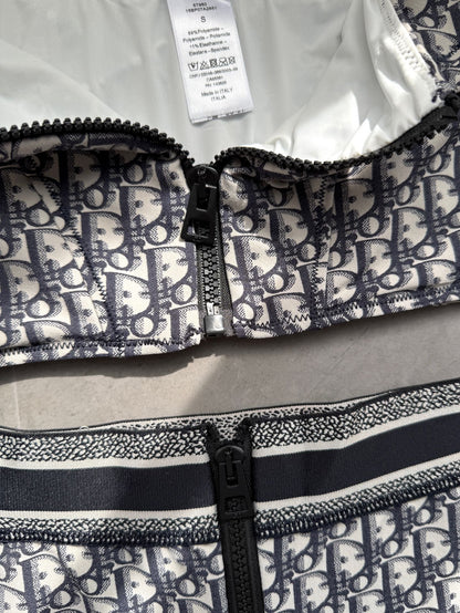 D 25 Athletic Zip Tank + Shorts + Hood Set
