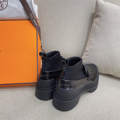 Short Boot Black Cowhide 348002
