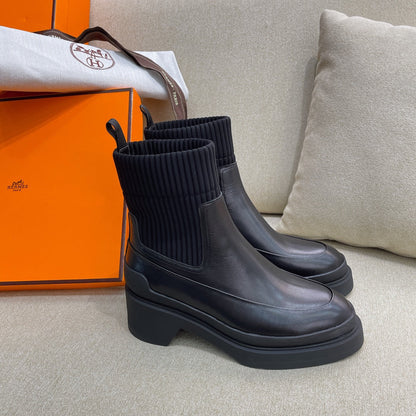 Chelsea Boot Black Cowhide 347998