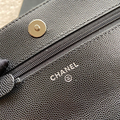 Classic Woc 20cm All Black Grained Calfskin