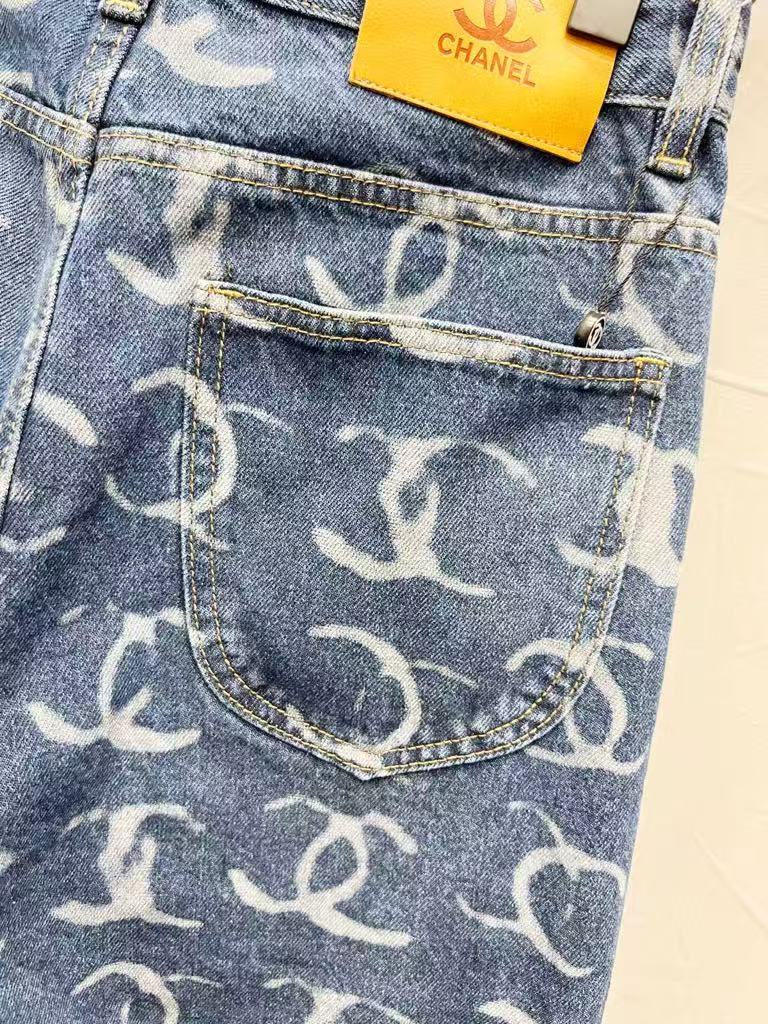 C Classic All-Over Logo Jeans