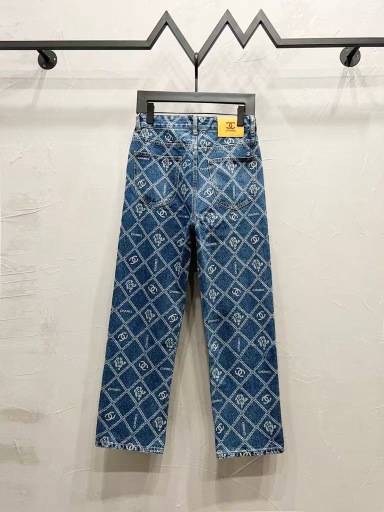 C Classic cross-chain camellia logo jeans