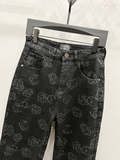 C Classic cross-chain camellia logo jeans