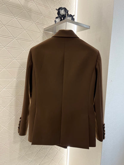 lapel brooch blazer