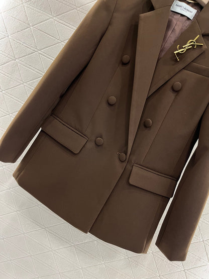 lapel brooch blazer