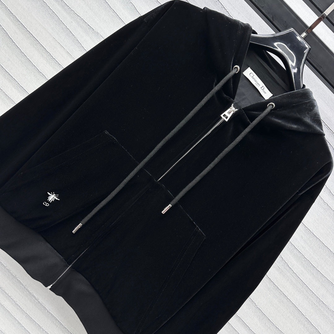 embroidered logo velvet suit