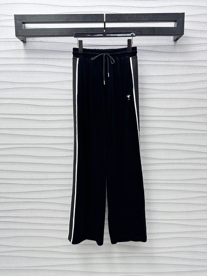 embroidered logo velvet suit