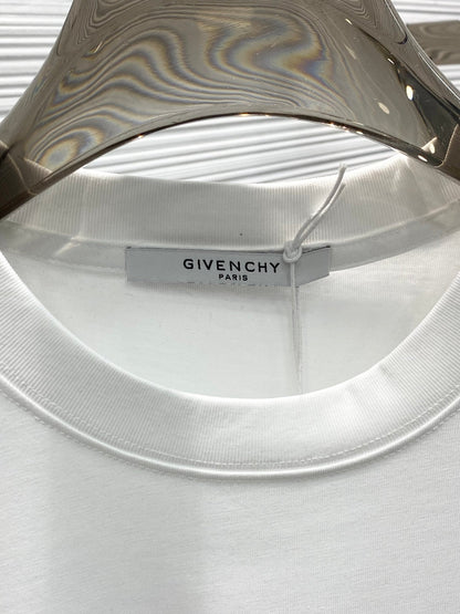 Logo T-shirt with small pocket