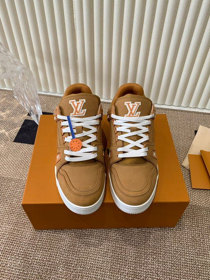 L Men's Sneakers