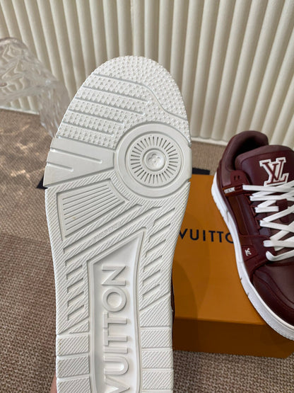 L Men's Sneakers