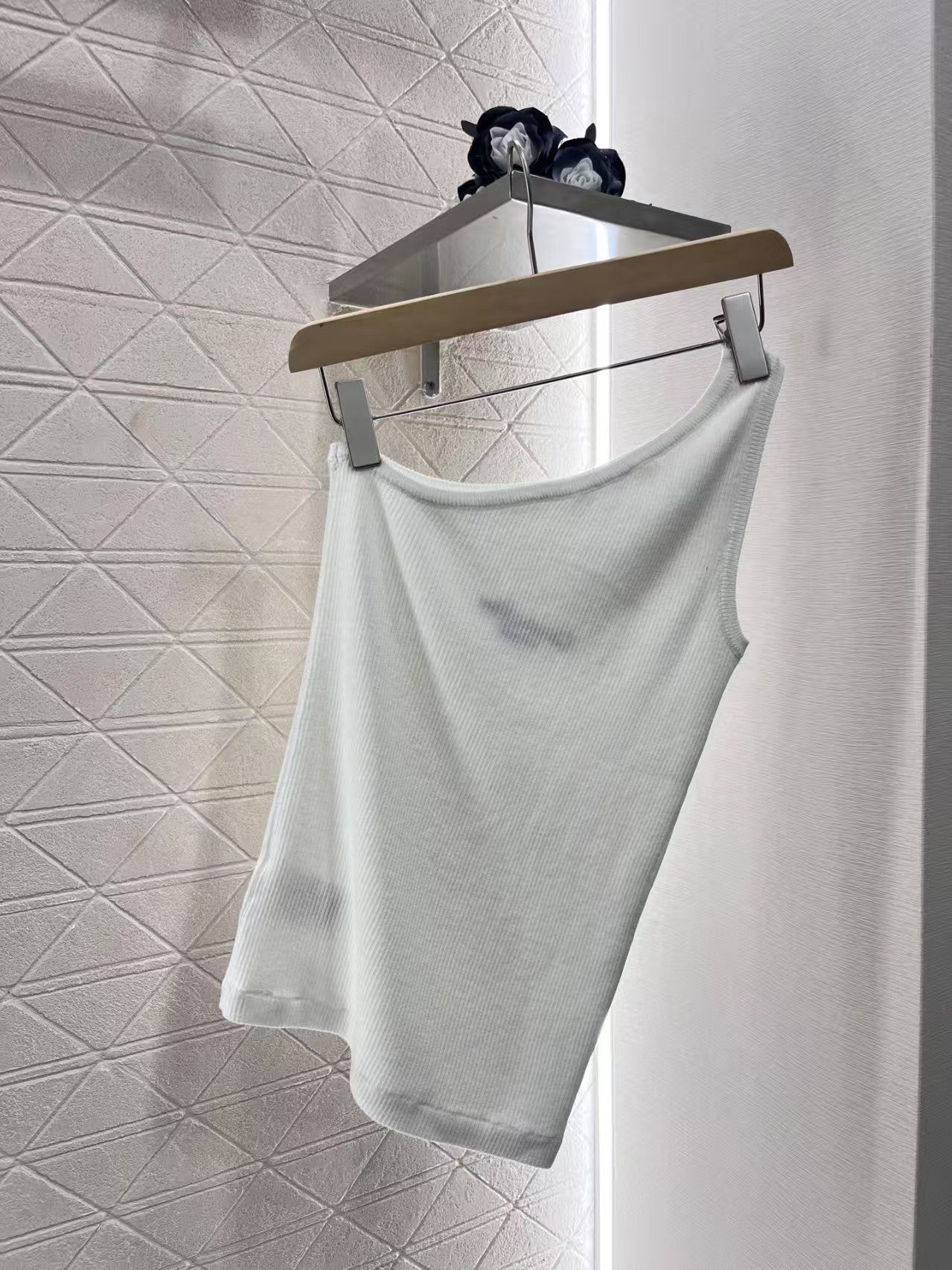 25ss one shoulder knitted vest