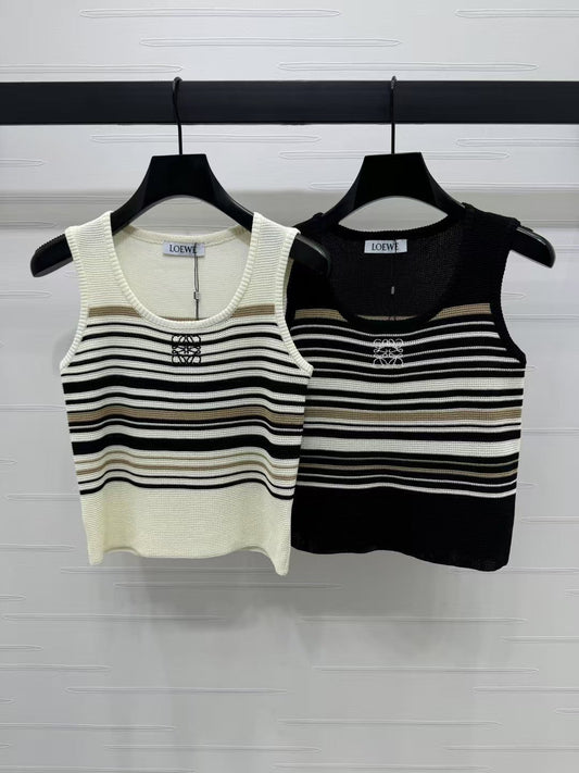 25 Spring/Summer U-neck striped knitted vest