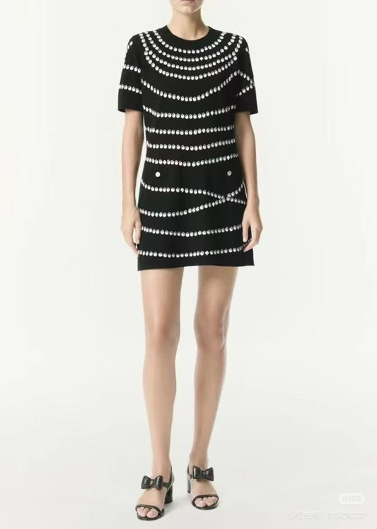 25ss Jacquard knit dress with pendant