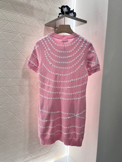 25ss Jacquard knit dress with pendant
