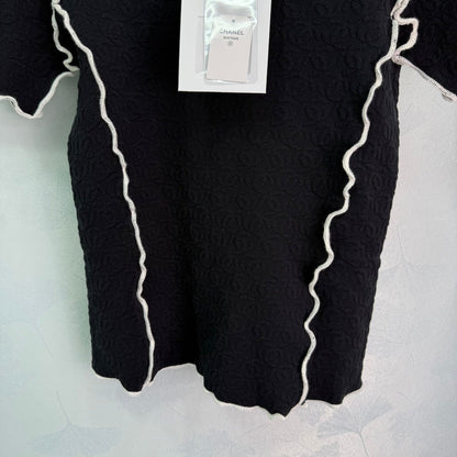 Double jacquard knit short-sleeved top