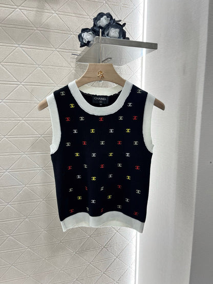 25SS 2025SS New Embroidered Knitted Vest Wool Material
