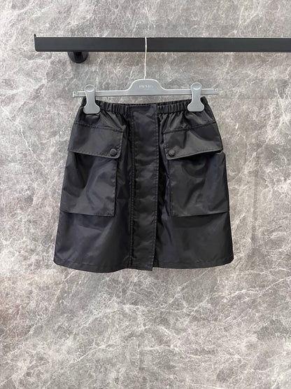 P 25 Elastic Waist Pocket Half Skirt