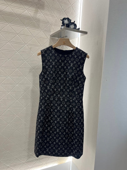 L Jacquard Denim Vest Skirt